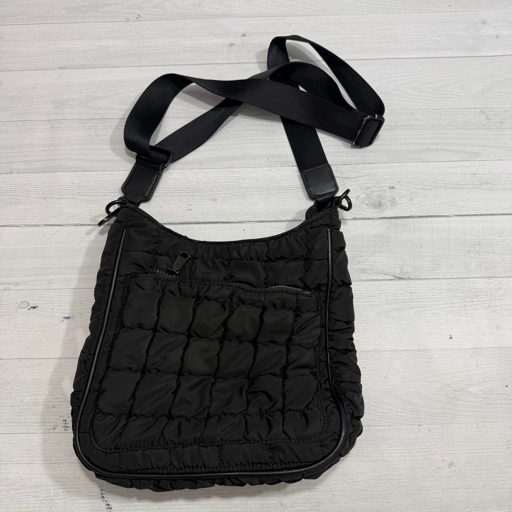 Sol and Selene Aura Crossbody bag purple Black puffy